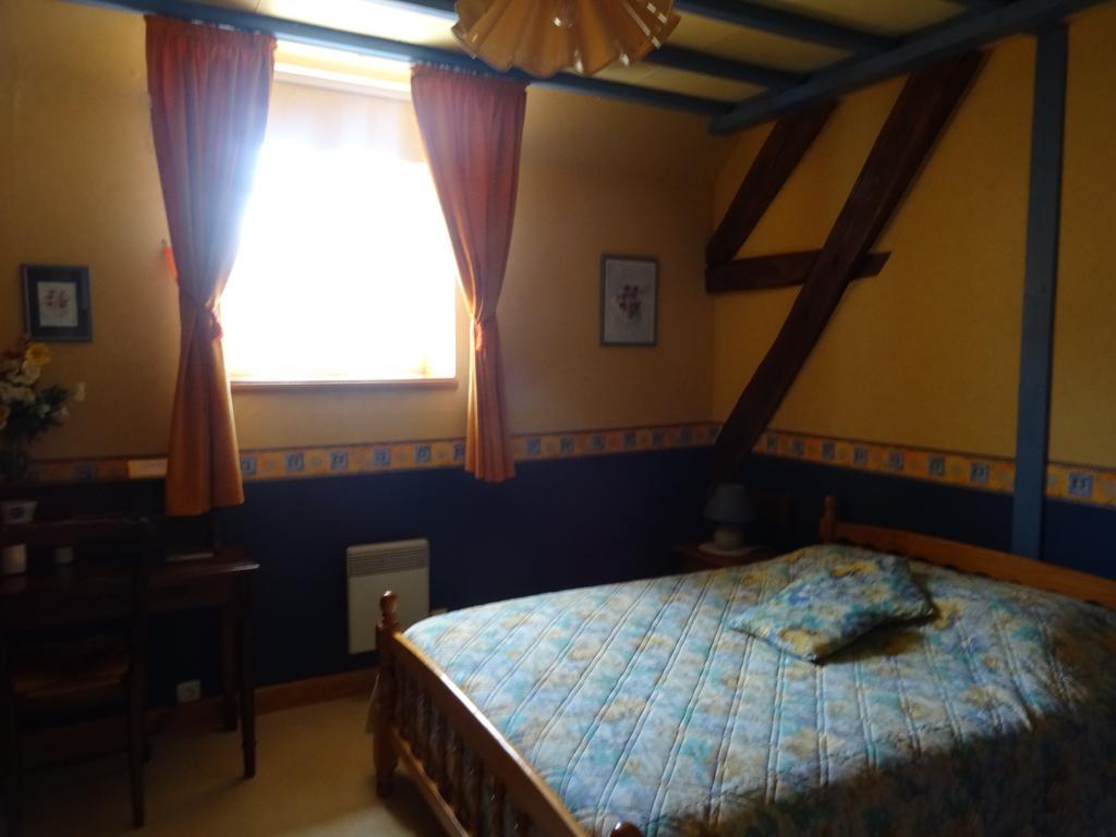 La Clef Des Champs Bed & Breakfast La Roche-en-Brenil Oda fotoğraf