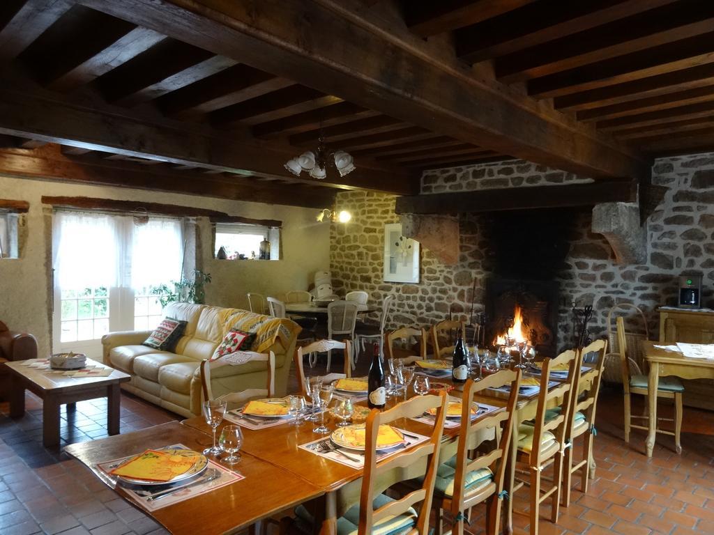 La Clef Des Champs Bed & Breakfast La Roche-en-Brenil Dış mekan fotoğraf